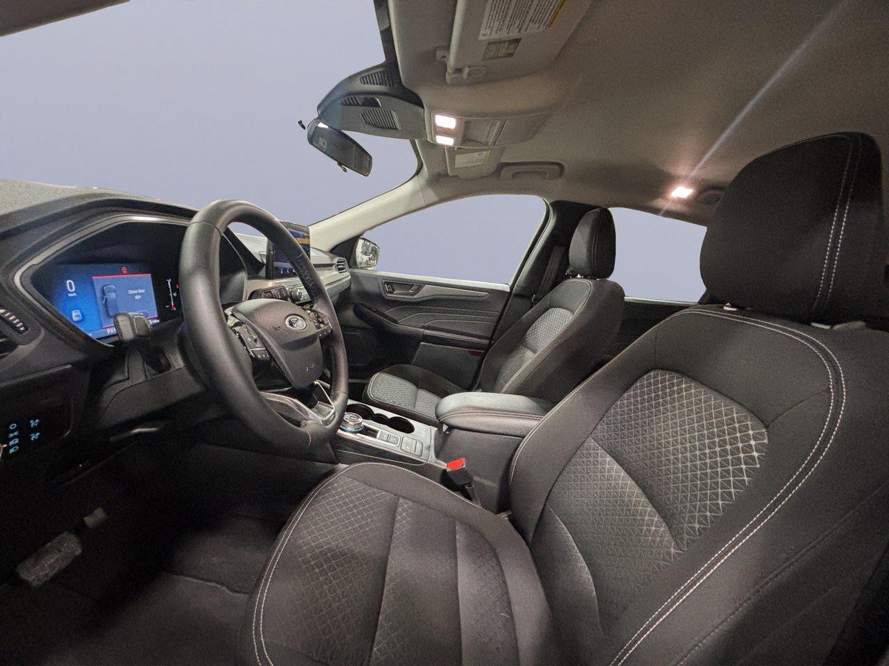 2025 Ford Escape Active Photo