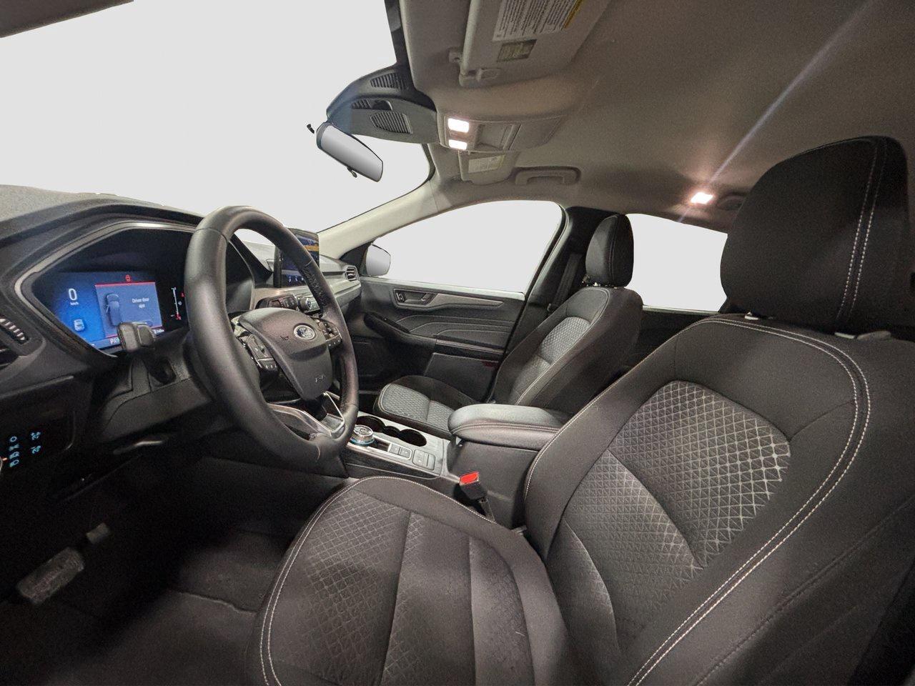 2025 Ford Escape Active Photo