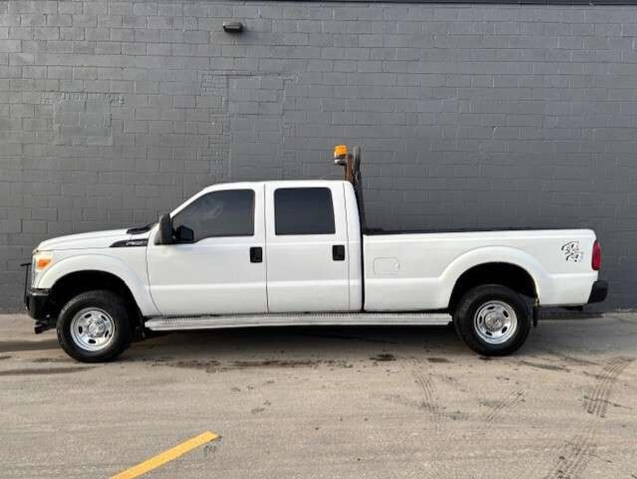 2015 Ford F-350 4WD-CREW CAB-8 FT LONG BOX-ARROW BOARD-CERTIFIED!! Photo5
