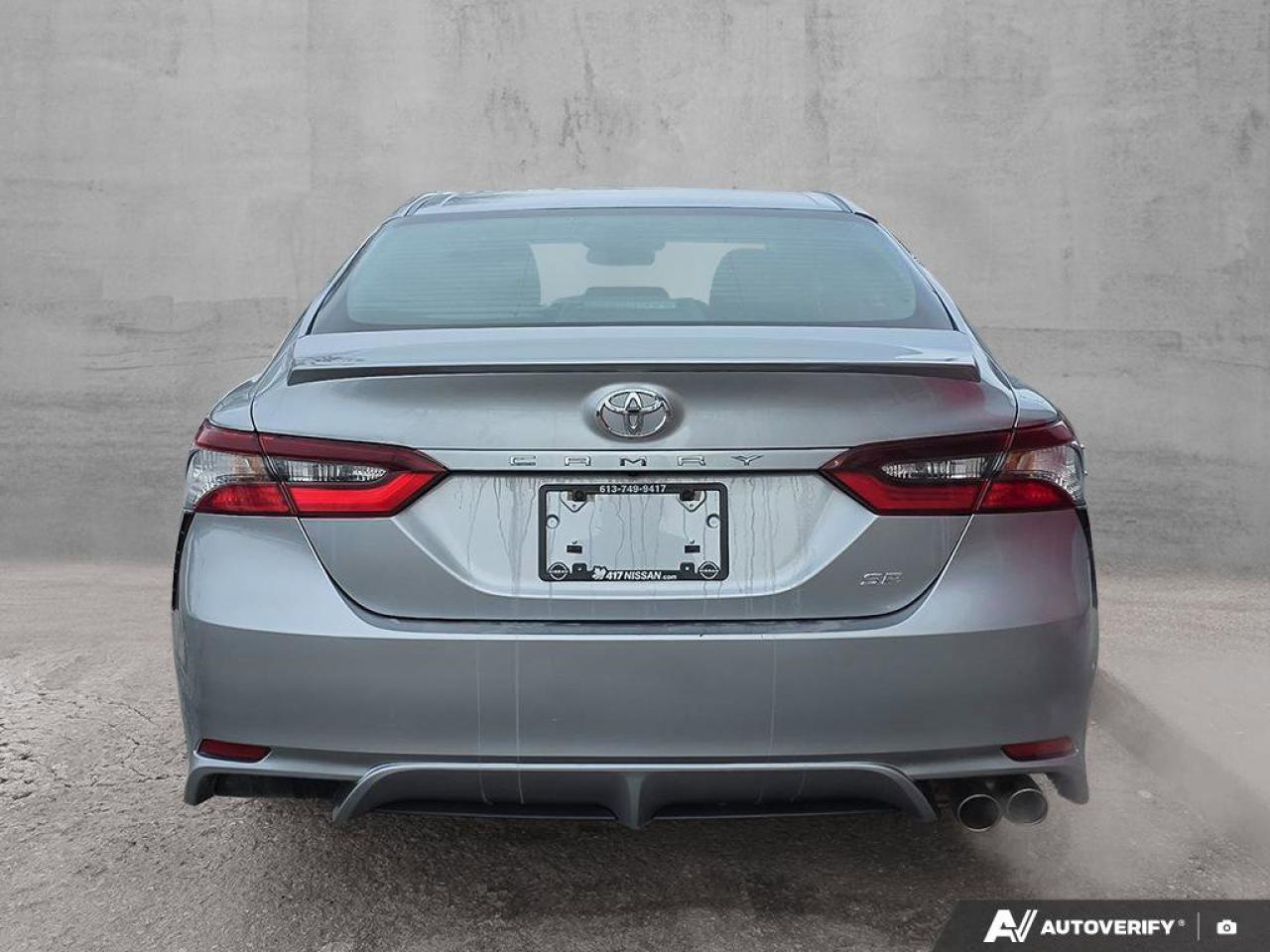 2024 Toyota Camry SE Photo3