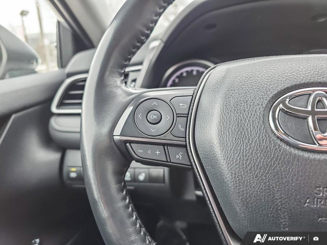 2024 Toyota Camry SE Photo