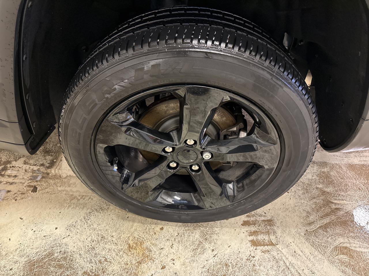 2022 Jeep Grand Cherokee L ALTITUDE Photo