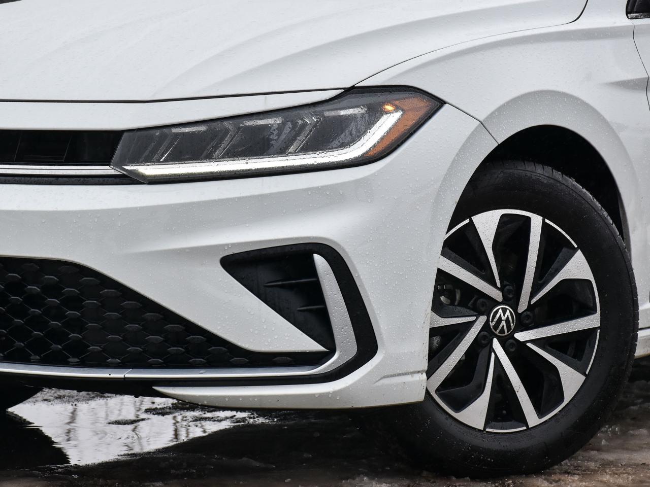 2025 Volkswagen Jetta Trendline Photo