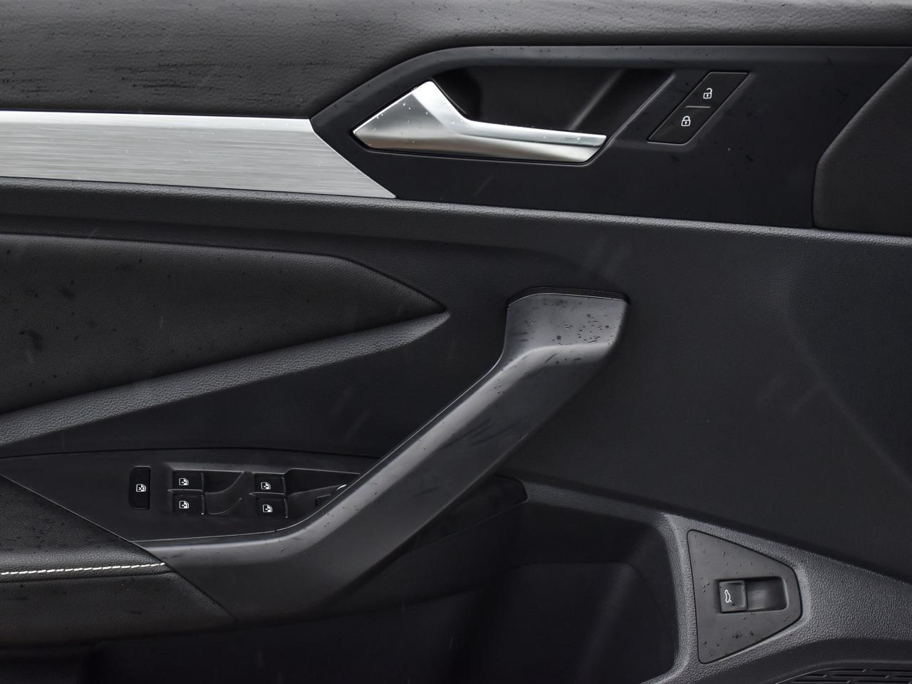 2025 Volkswagen Jetta Trendline Photo