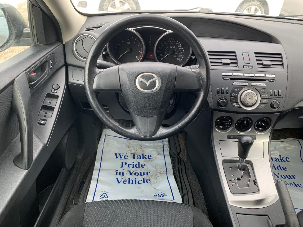 2011 Mazda MAZDA3 4dr HB Sport Auto GX Photo