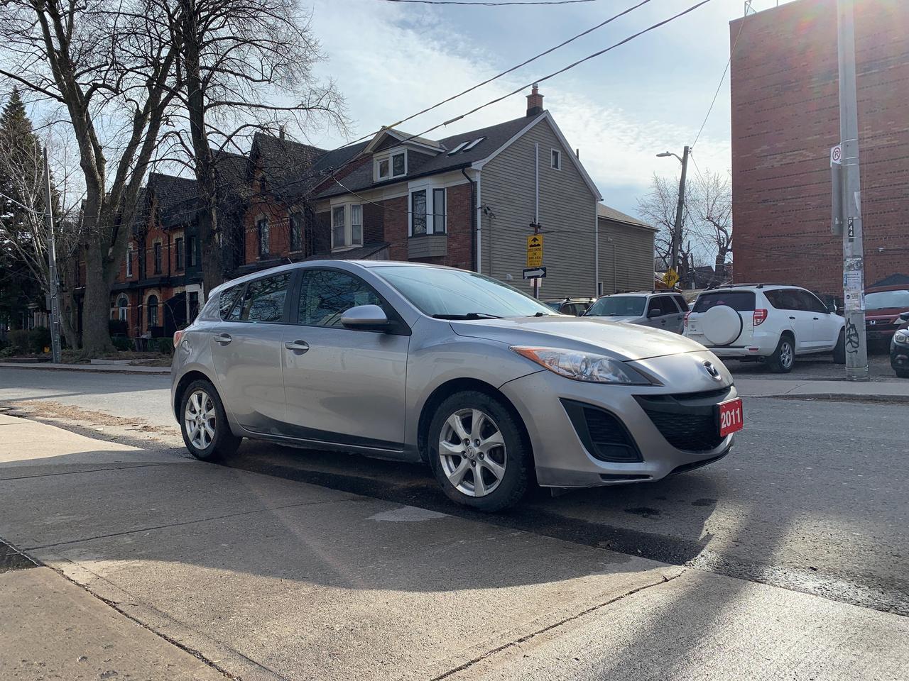2011 Mazda MAZDA3 4dr HB Sport Auto GX Photo