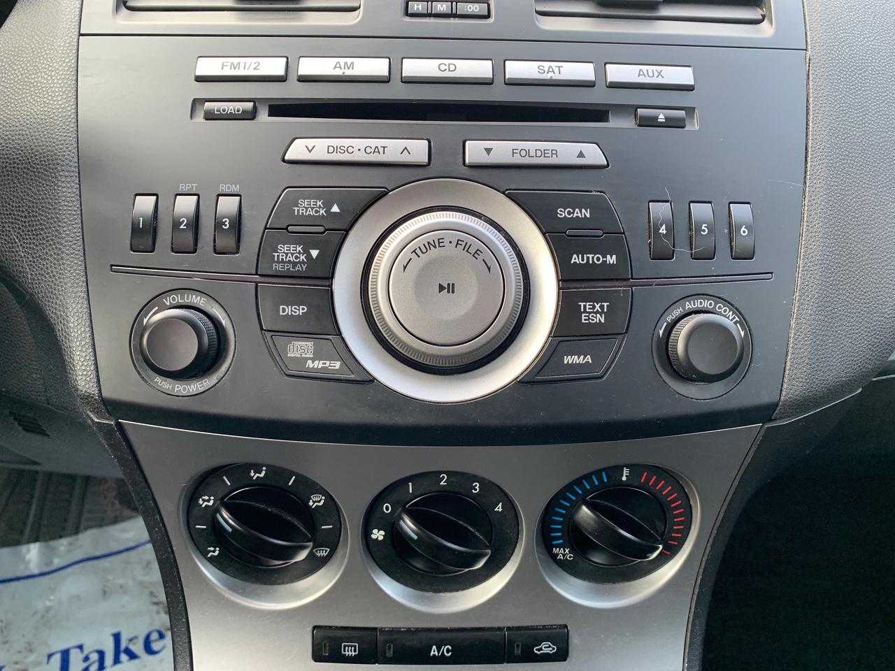 2011 Mazda MAZDA3 4dr HB Sport Auto GX Photo