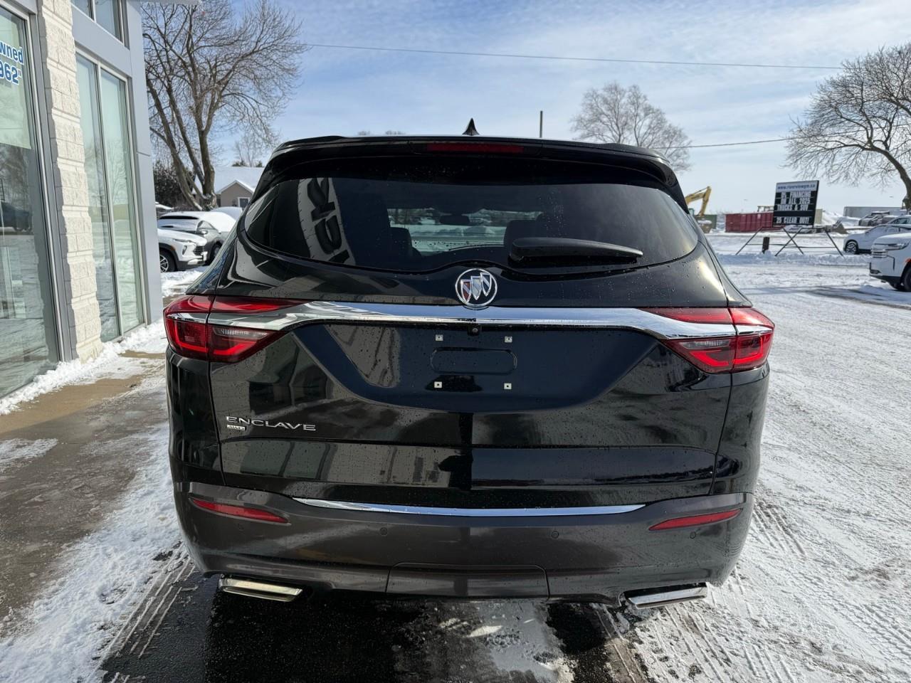 2021 Buick Enclave Essence All-Wheel Drive Photo