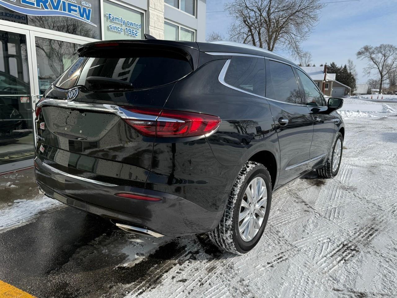 2021 Buick Enclave Essence All-Wheel Drive Photo