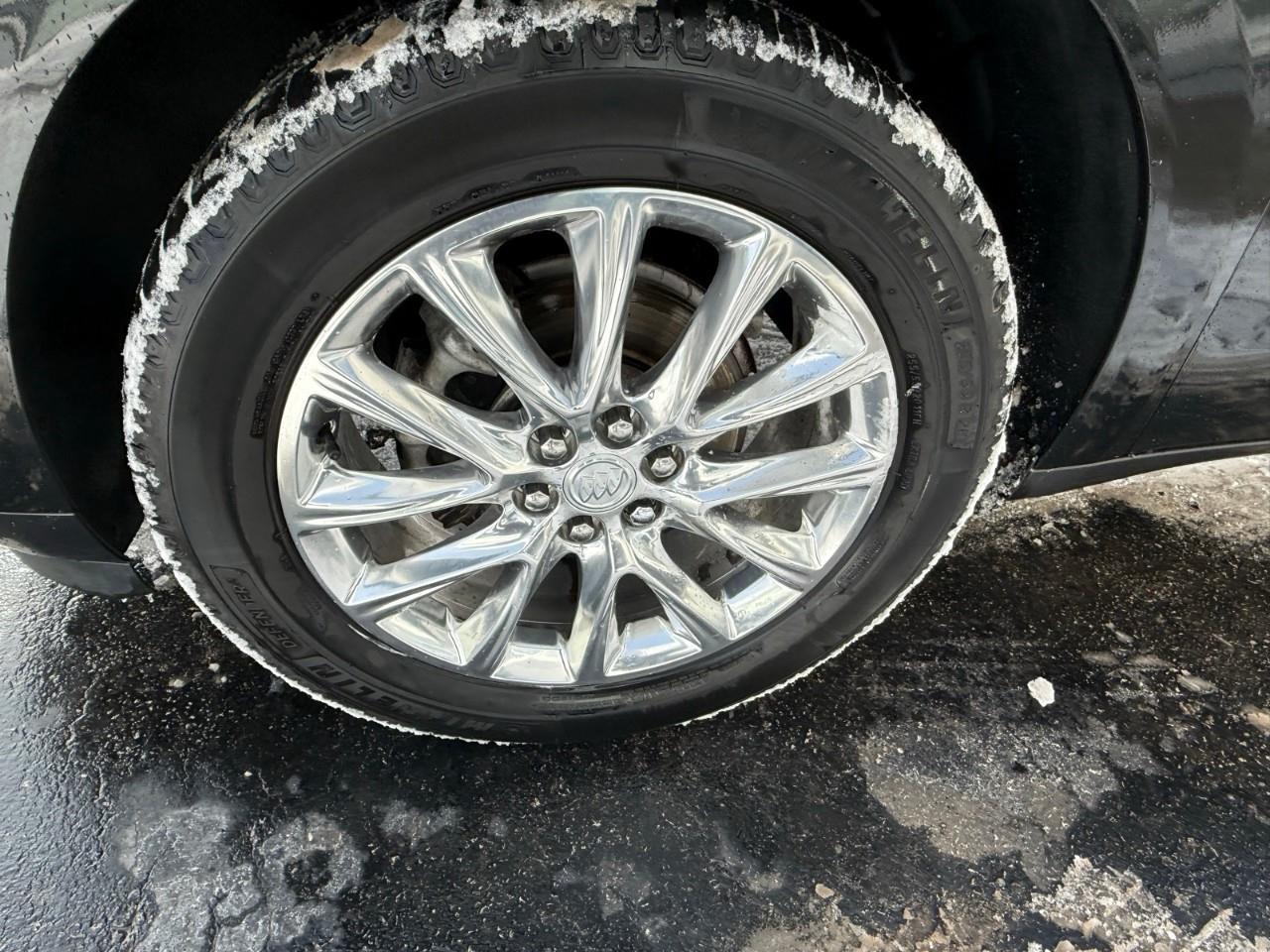 2021 Buick Enclave Essence All-Wheel Drive Photo