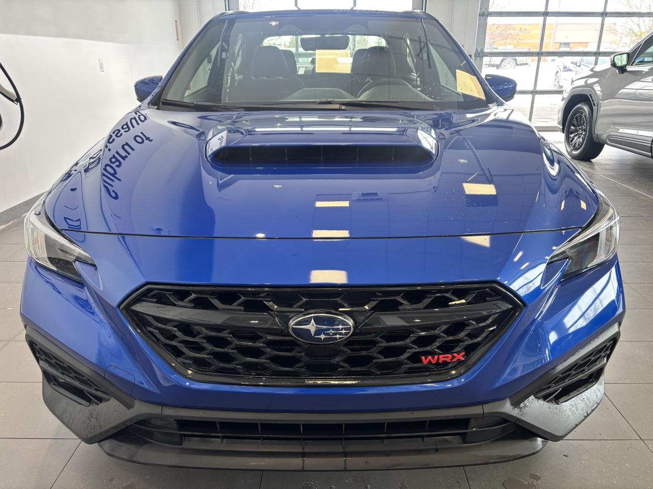 2025 Subaru WRX SPORT  VERY LOW KM   2 SETS OF TIRES   CLEANCARFAX Photo