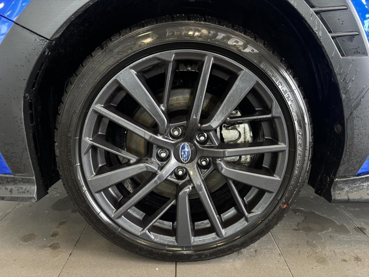 2025 Subaru WRX SPORT  VERY LOW KM   2 SETS OF TIRES   CLEANCARFAX Photo