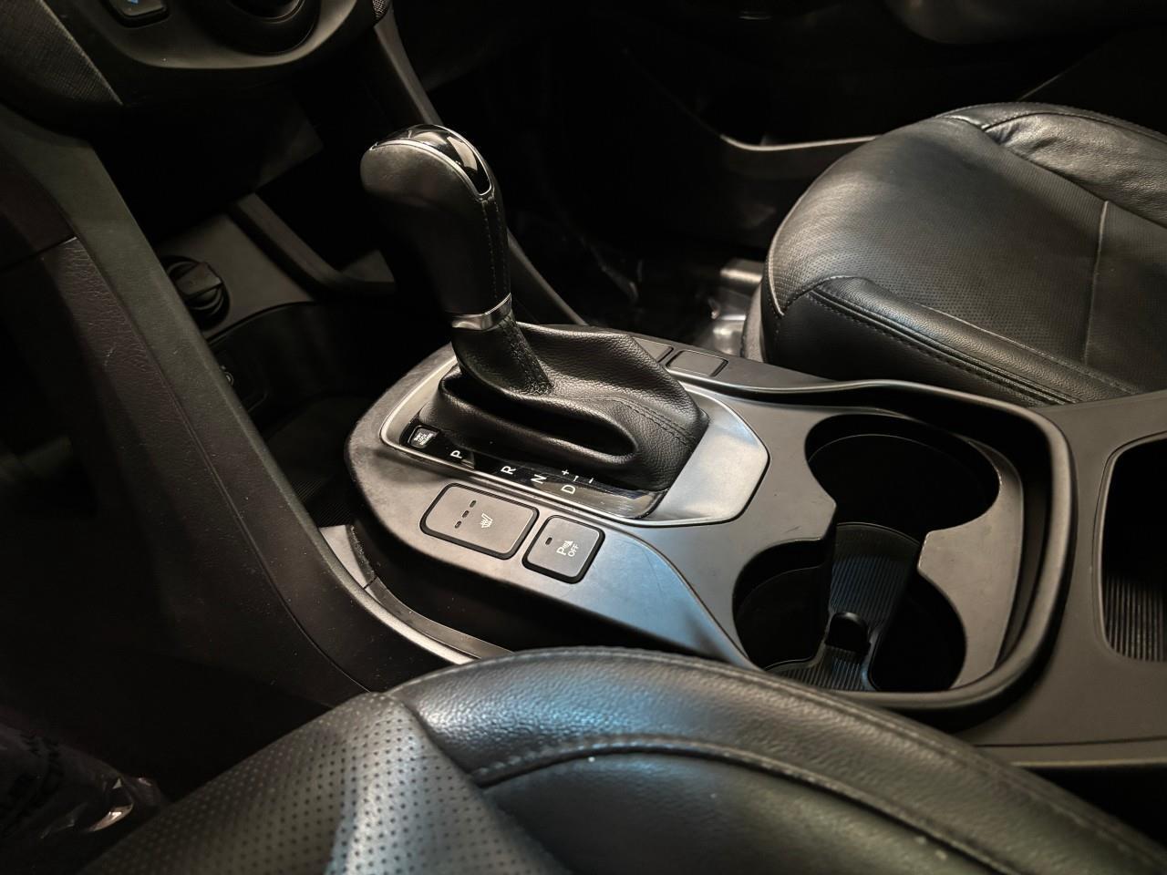 2018 Hyundai Santa Fe Sport 2.4 Luxury Photo