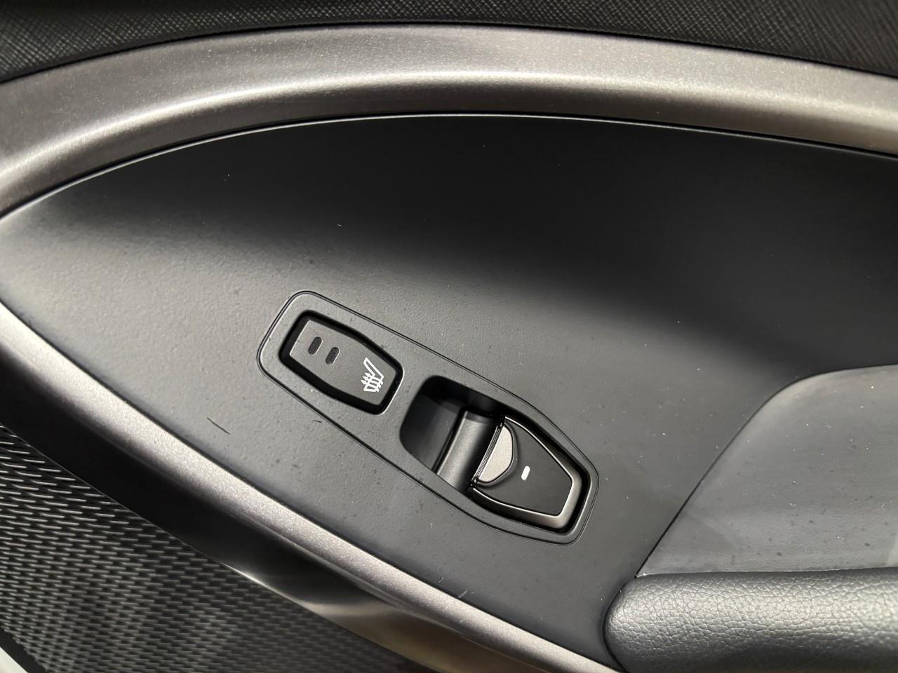 2018 Hyundai Santa Fe Sport 2.4 Luxury Photo