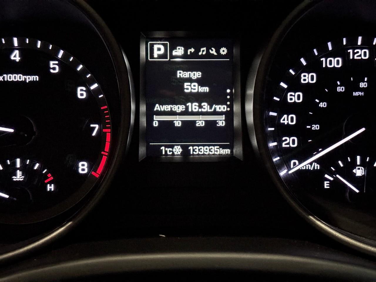 2018 Hyundai Santa Fe Sport 2.4 Luxury Photo