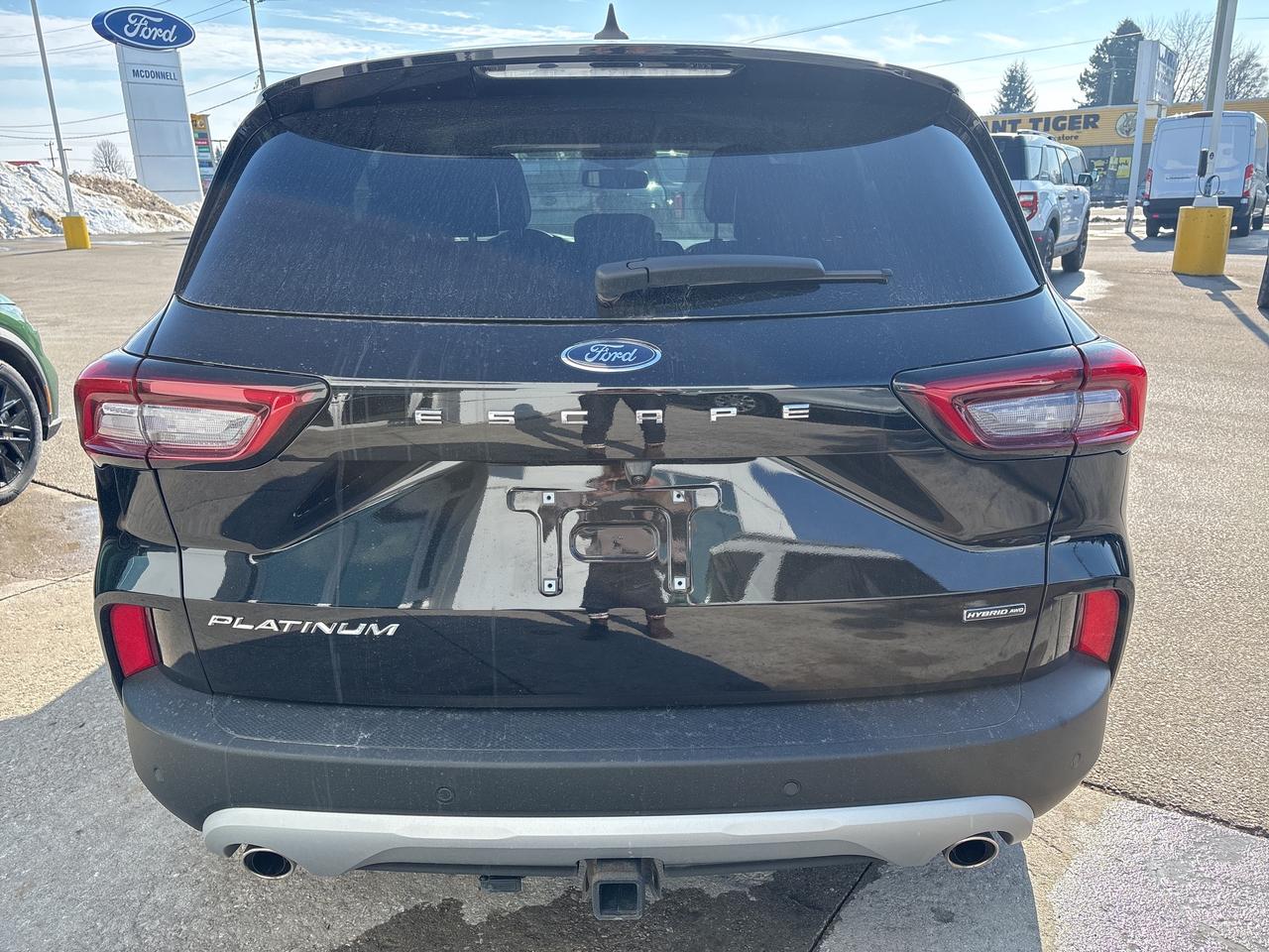 2023 Ford Escape Platinum Photo