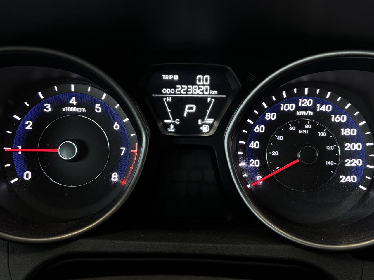 2013 Hyundai Elantra GL   AUTOMATIC 6 SPEED   SOLD AS IS Photo