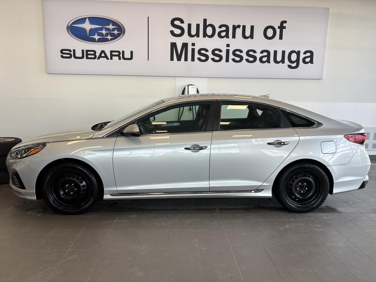 2019 Hyundai Sonata ESSENTIAL   2 SETS OF TIRES   SOLD AS-IS   SUNROOF Photo