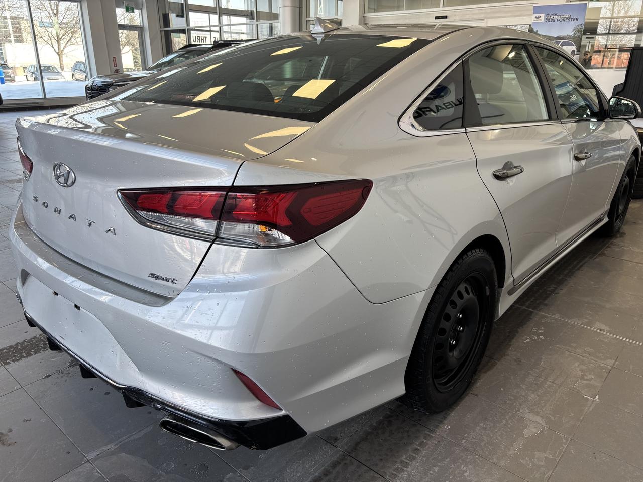 2019 Hyundai Sonata ESSENTIAL   2 SETS OF TIRES   SOLD AS-IS   SUNROOF Photo