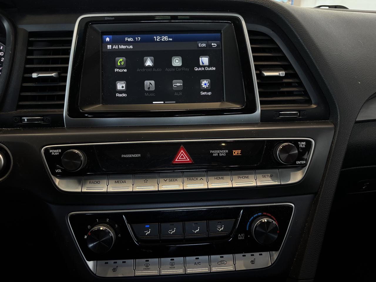 2019 Hyundai Sonata ESSENTIAL   2 SETS OF TIRES   SOLD AS-IS   SUNROOF Photo