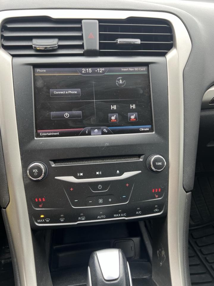 2014 Ford Fusion SE 4dr Front-wheel Drive Sedan Automatic Photo