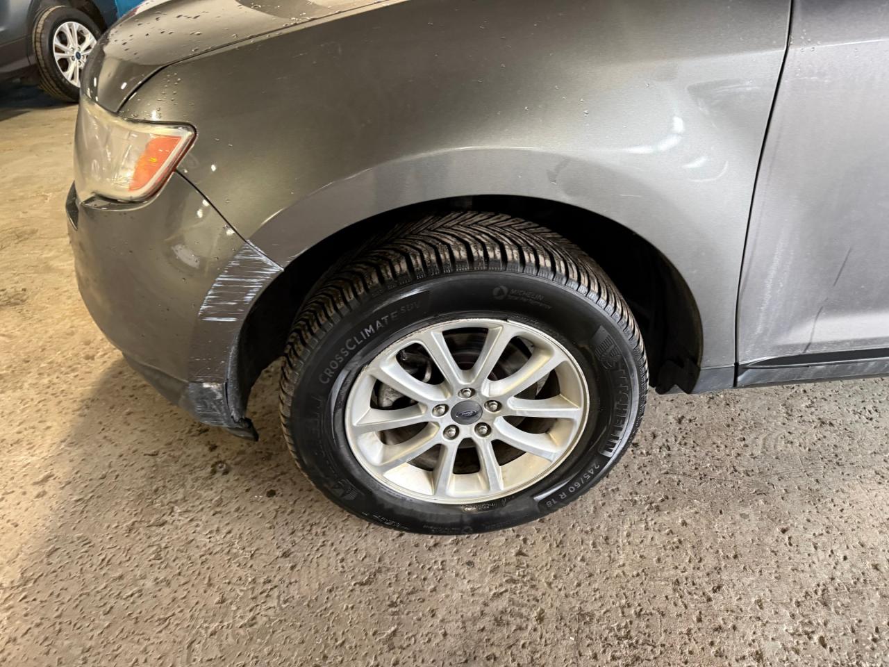 2010 Ford Edge SEL 4dr Front-wheel Drive Photo