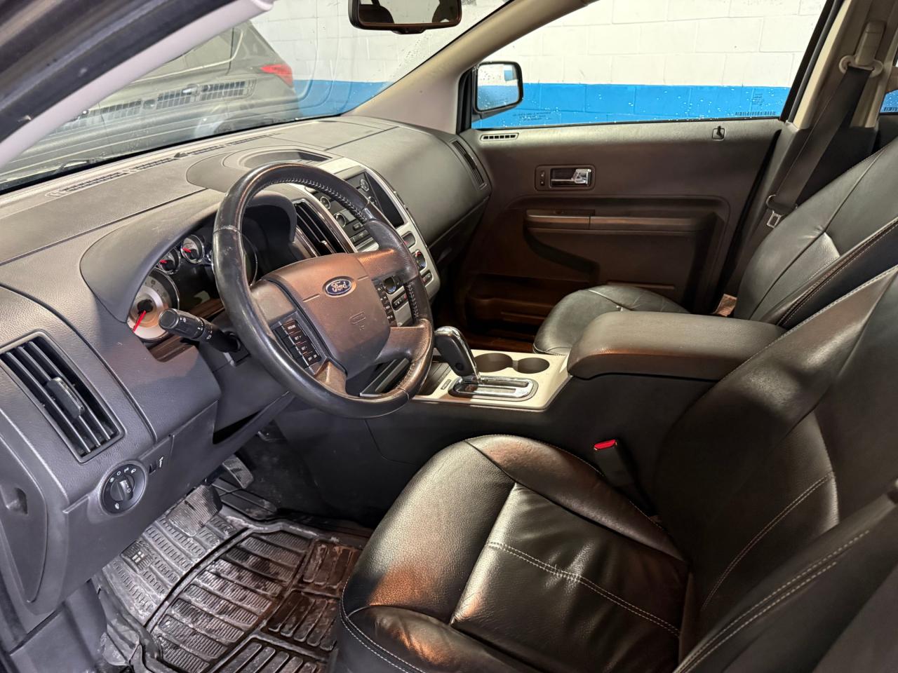 2010 Ford Edge SEL 4dr Front-wheel Drive Photo