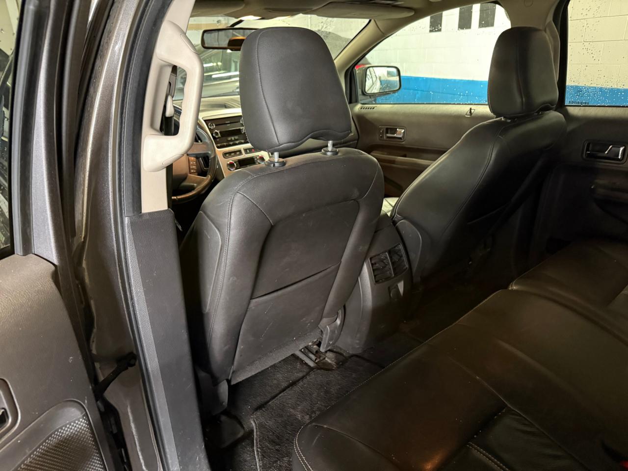 2010 Ford Edge SEL 4dr Front-wheel Drive Photo