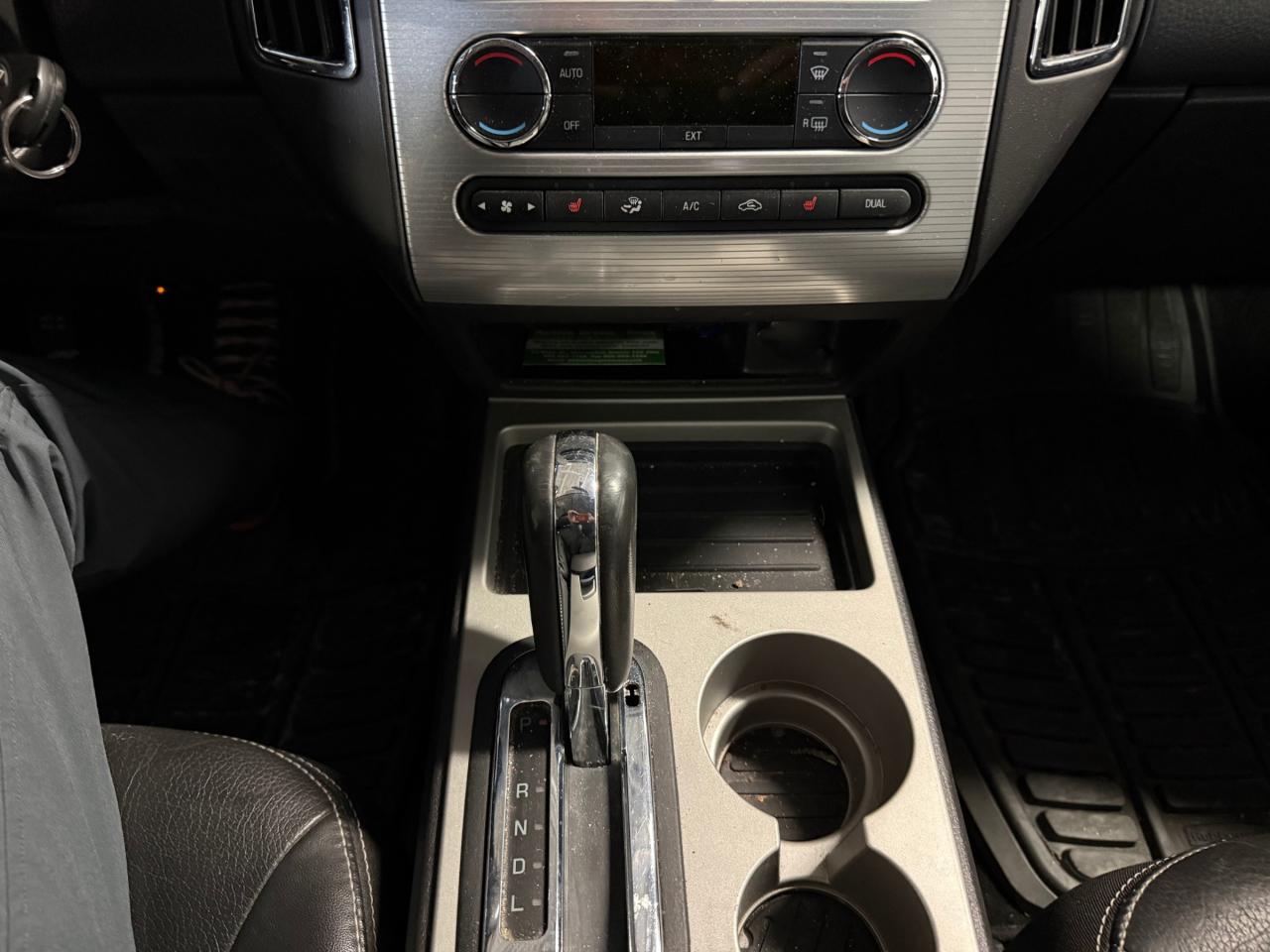 2010 Ford Edge SEL 4dr Front-wheel Drive Photo