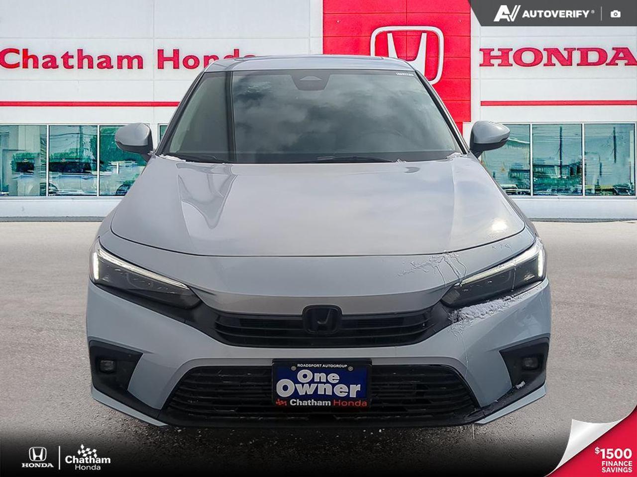 2022 Honda Civic Touring CVT Sedan Photo
