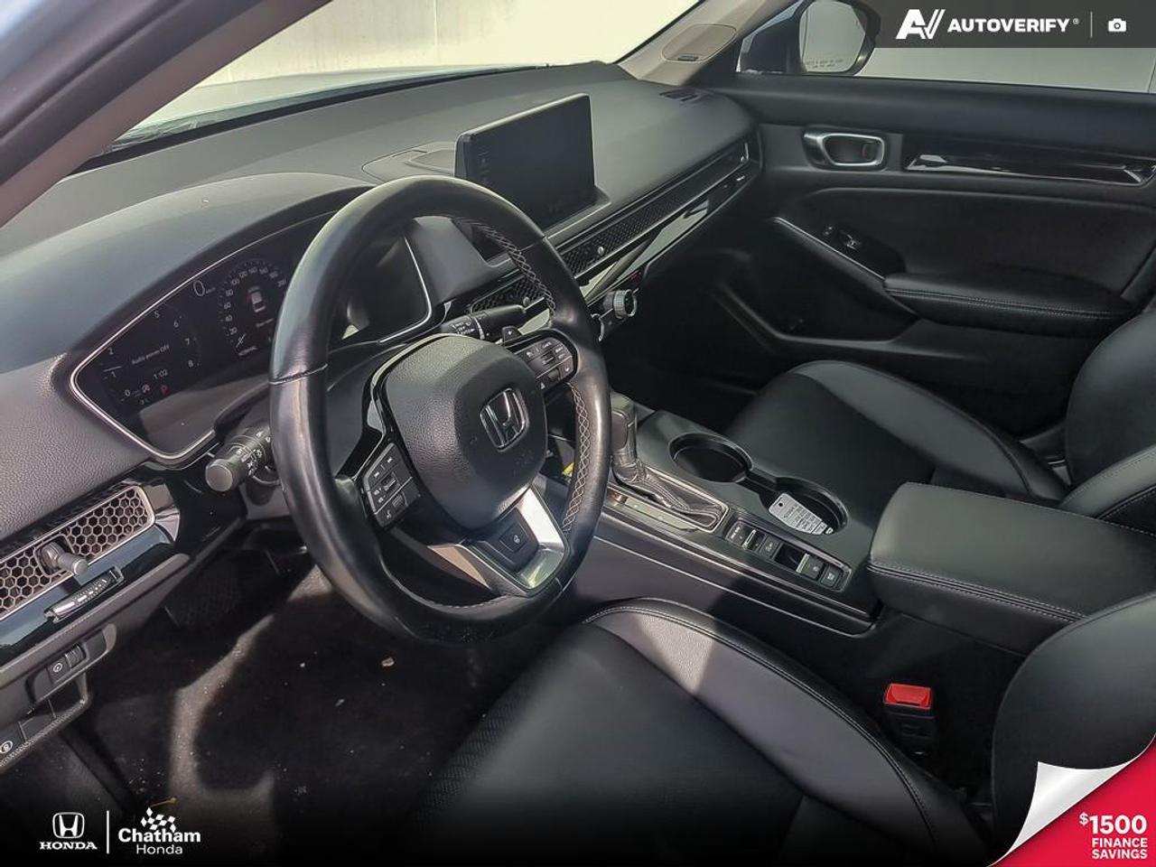 2022 Honda Civic Touring CVT Sedan Photo