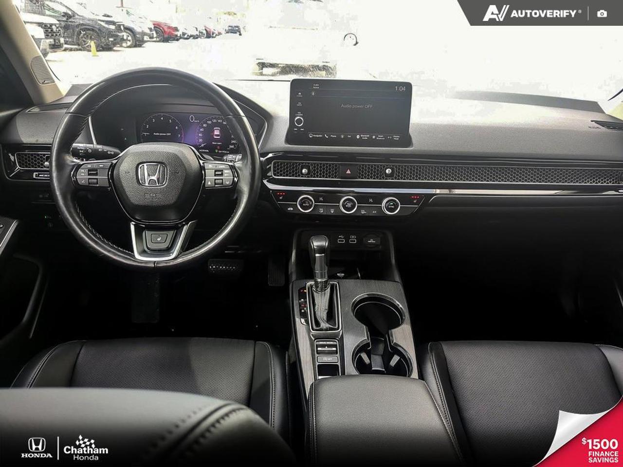 2022 Honda Civic Touring CVT Sedan Photo