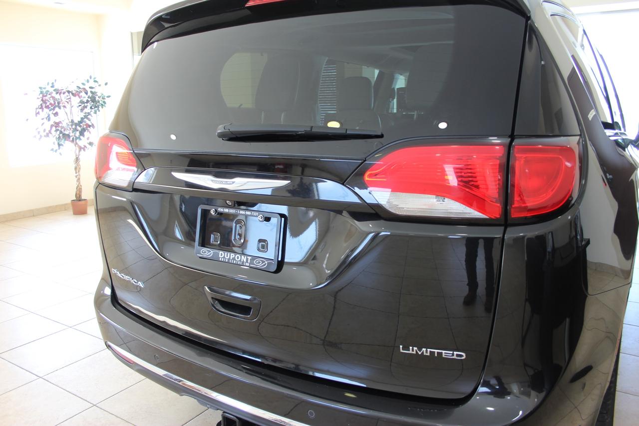 2017 Chrysler Pacifica Limited NAVI360CAM DVD PANOROOF! Photo
