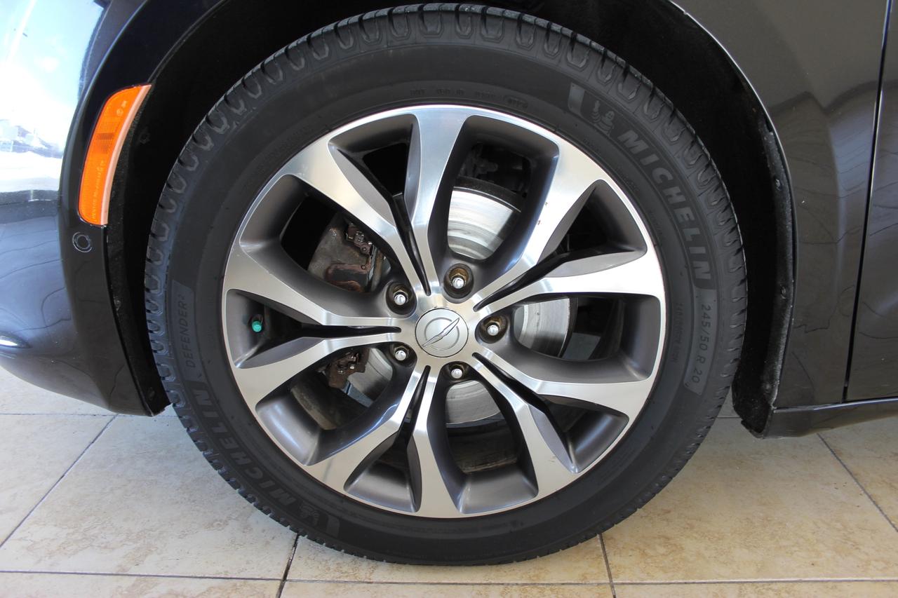 2017 Chrysler Pacifica Limited NAVI360CAM DVD PANOROOF! Photo