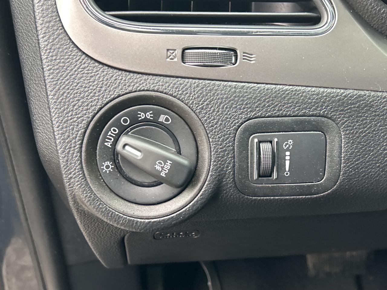 2018 Dodge Journey Crossroad   Leather   Sunroof   7 Passenger Photo