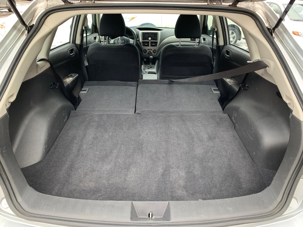 2008 Subaru Impreza 5dr HB Auto 2.5i Photo