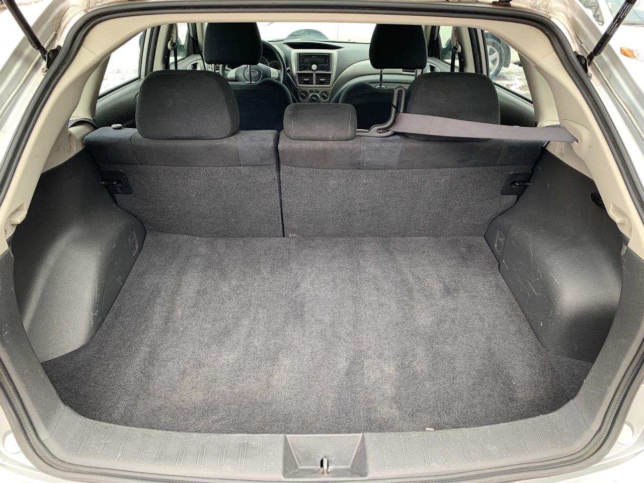 2008 Subaru Impreza 5dr HB Auto 2.5i Photo