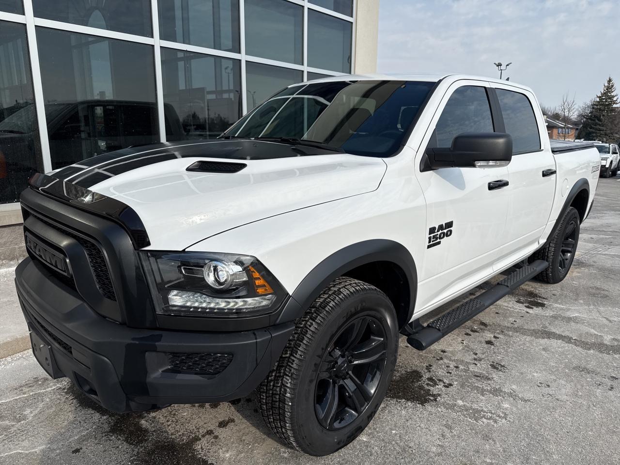 2023 RAM 1500 Classic WARLOCK Photo