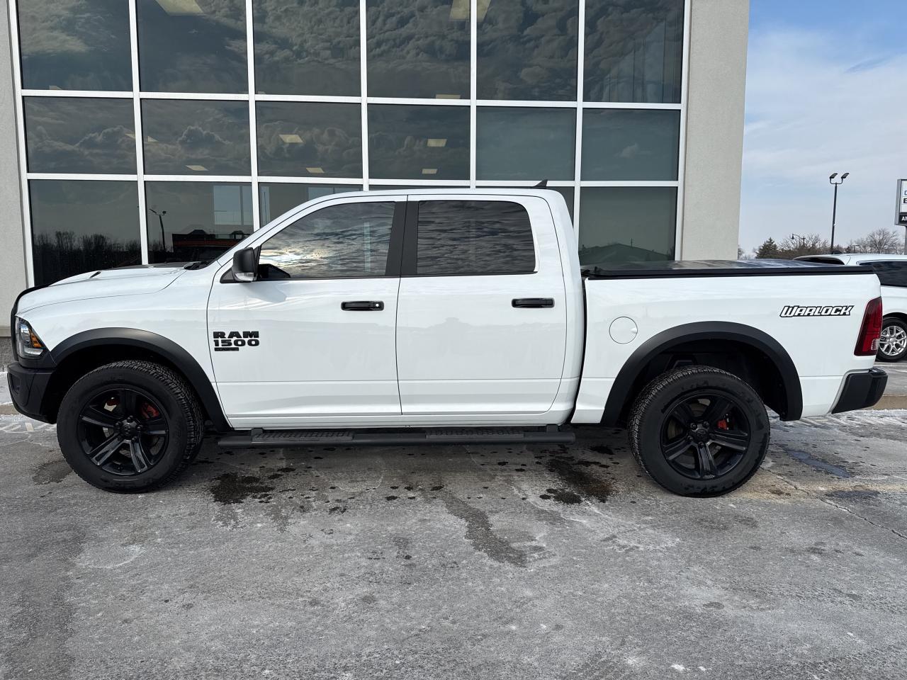 2023 RAM 1500 Classic WARLOCK Photo