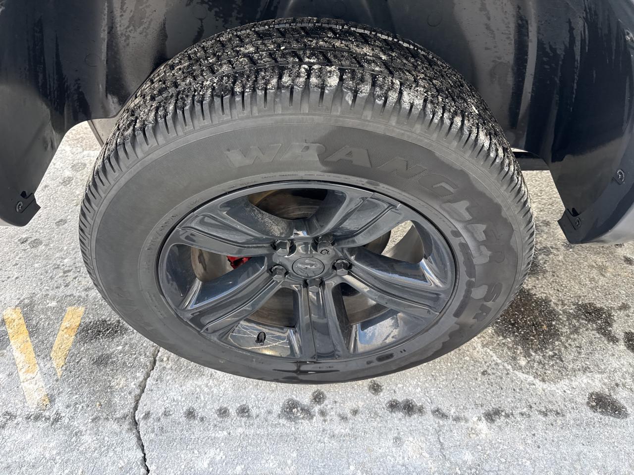 2023 RAM 1500 Classic WARLOCK Photo