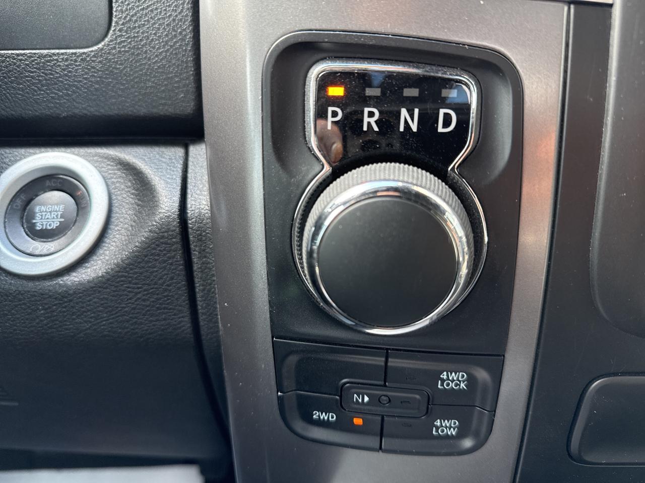 2023 RAM 1500 Classic WARLOCK Photo