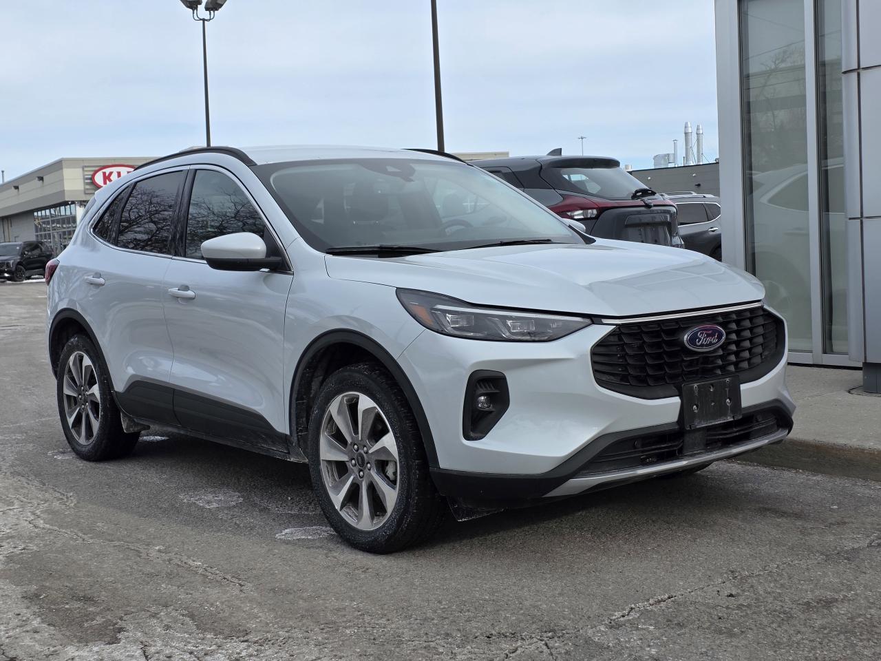 2025 Ford Escape Platinum Photo