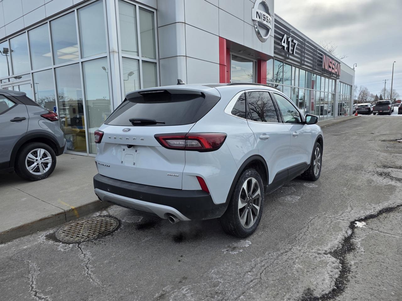 2025 Ford Escape Platinum Photo