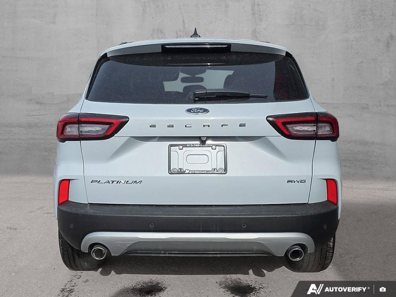 2025 Ford Escape Platinum AWD | Photo3