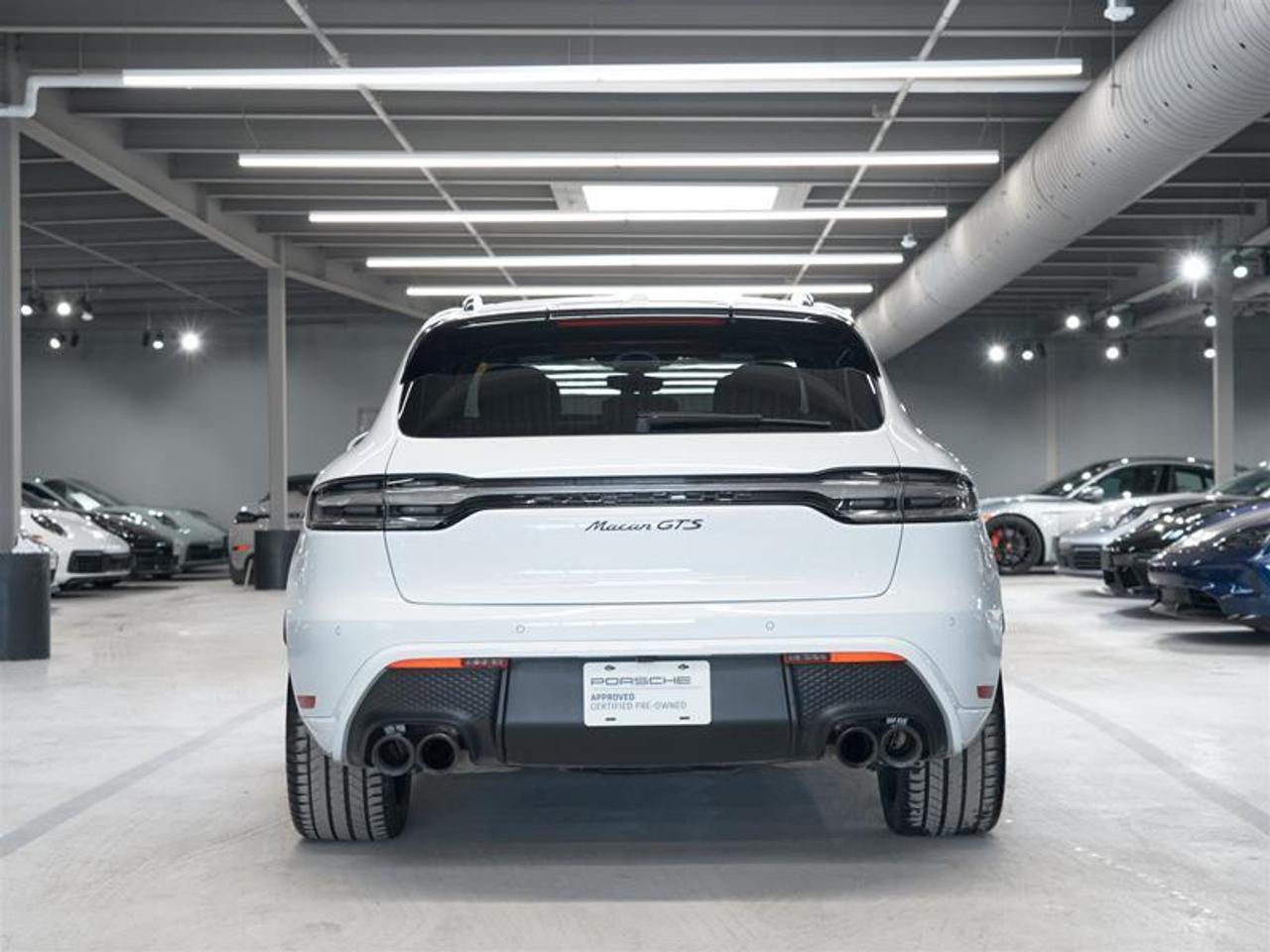 2024 Porsche Macan GTS AWD Photo