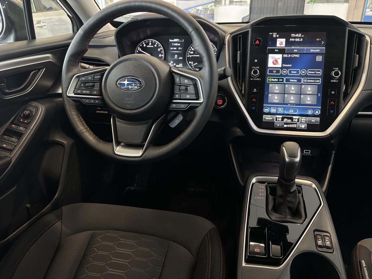 2024 Subaru Impreza TOURING   VERY LOW KM   ONE OWNER   CLEAN CARFAX Photo