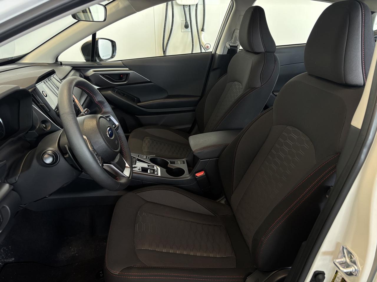 2024 Subaru Impreza TOURING   VERY LOW KM   ONE OWNER   CLEAN CARFAX Photo