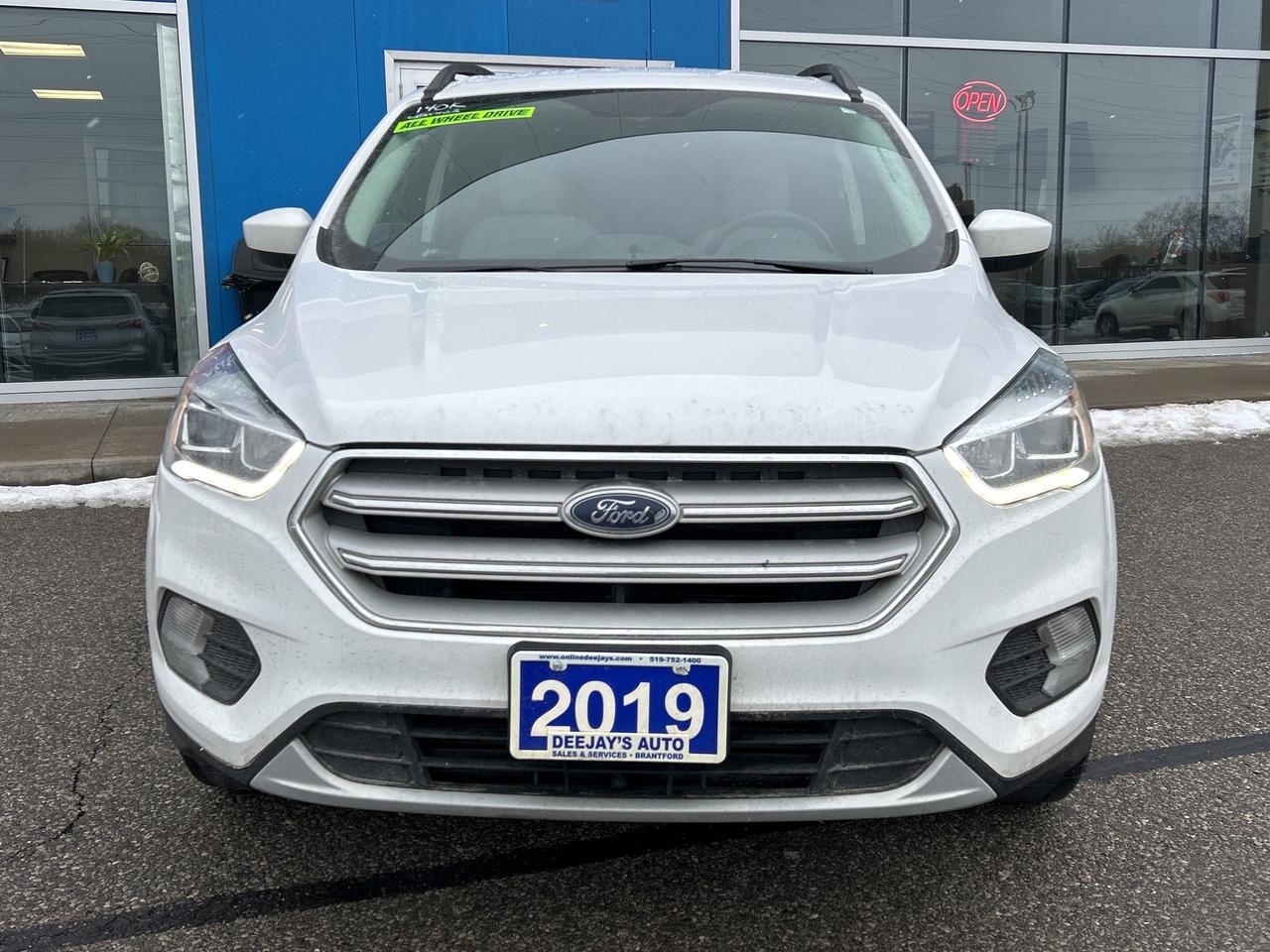 2019 Ford Escape SEL   Leatherette   Clean Carfax Photo