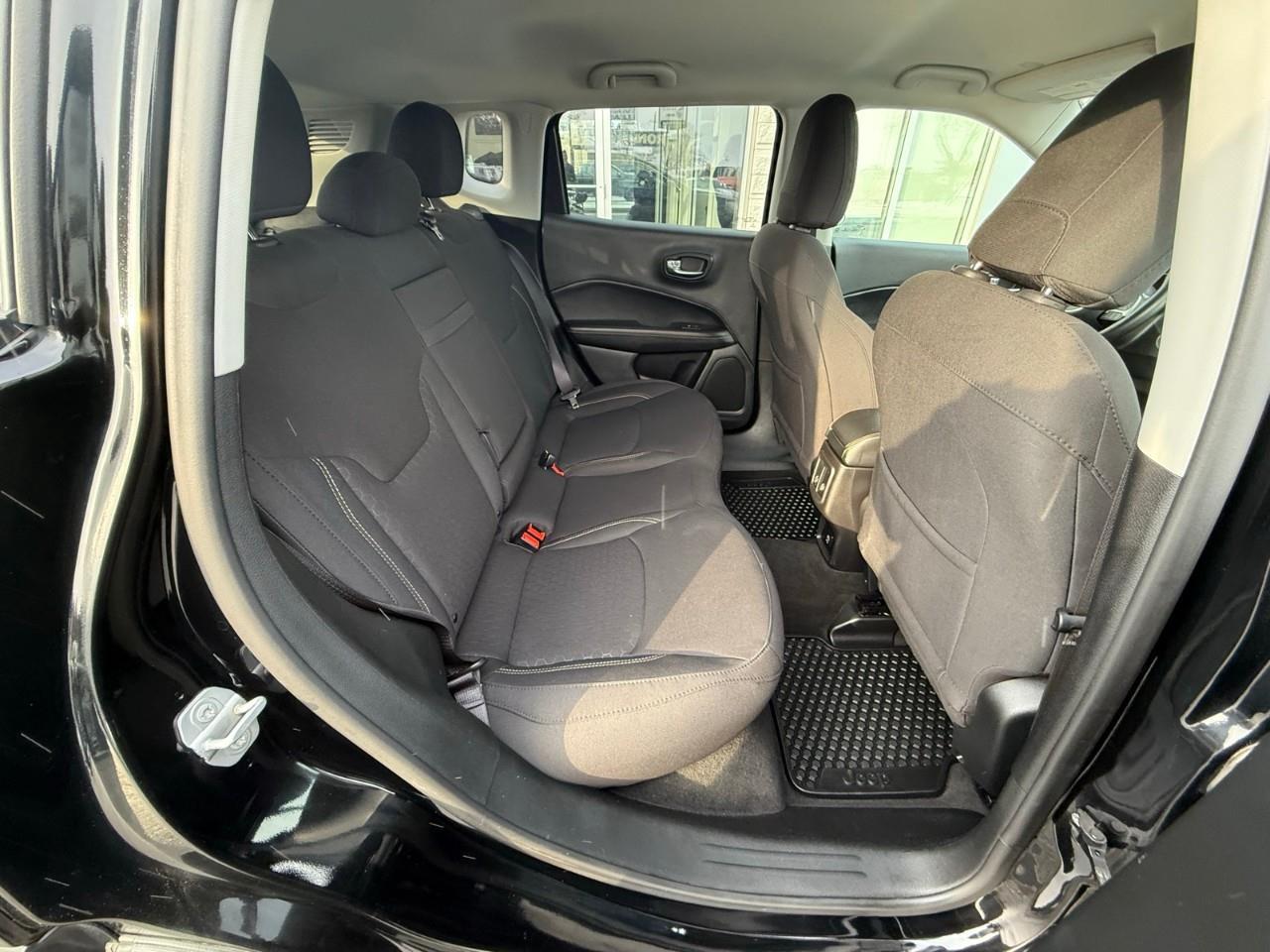 2020 Jeep Compass Sport 4dr Front-wheel Drive Photo