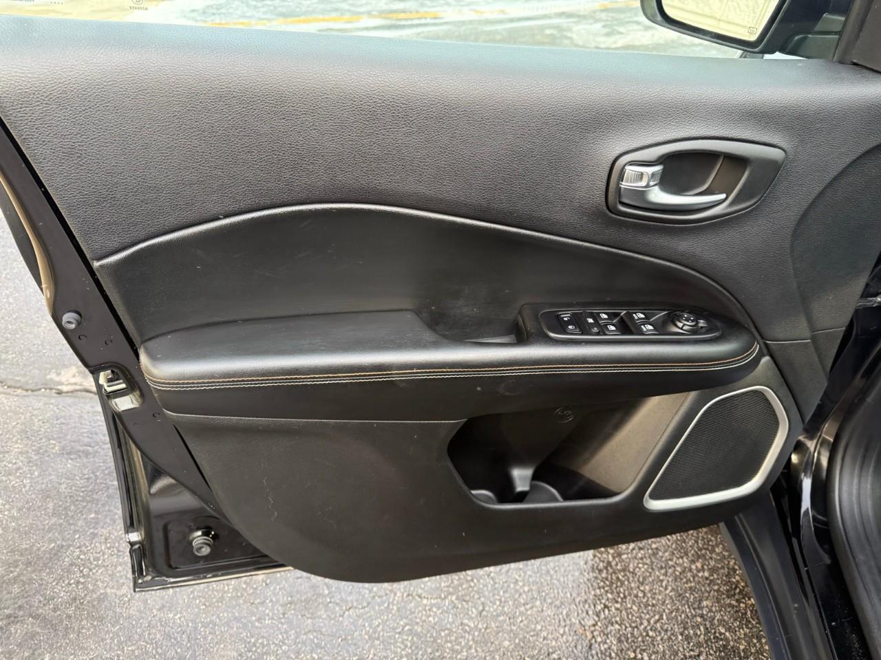 2020 Jeep Compass Sport 4dr Front-wheel Drive Photo